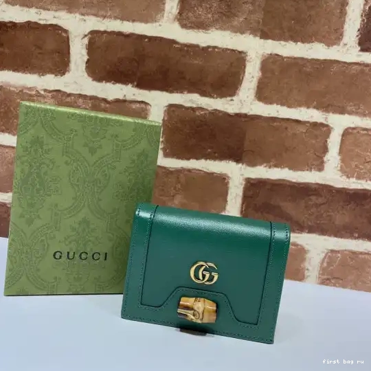 First bag ru wallet card Gucci case Diana 0701